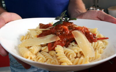 sizilianisches Ragout mit Fusilli